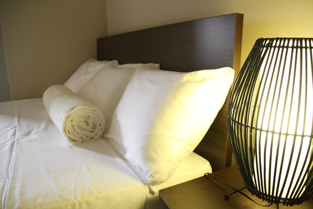 Dw Motel Корор Номер фото