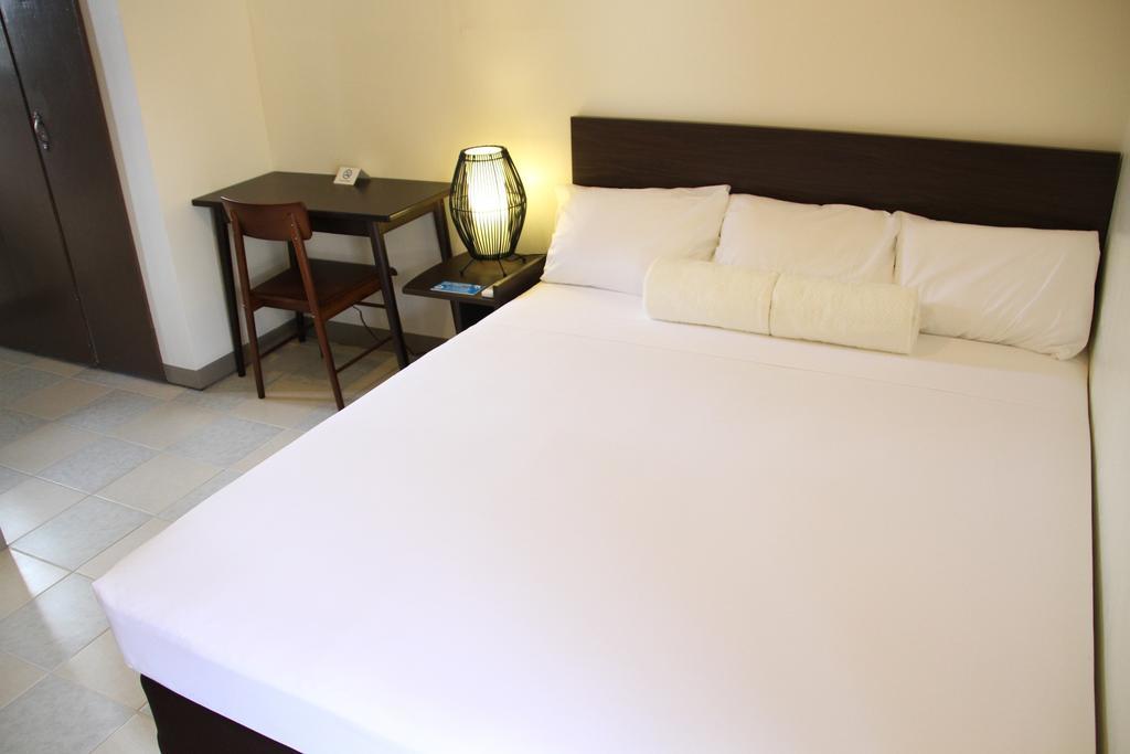 Dw Motel Корор Экстерьер фото